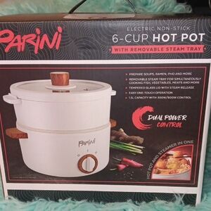 White Electric Non-Stick Hot Pot with Removable Steam Tray